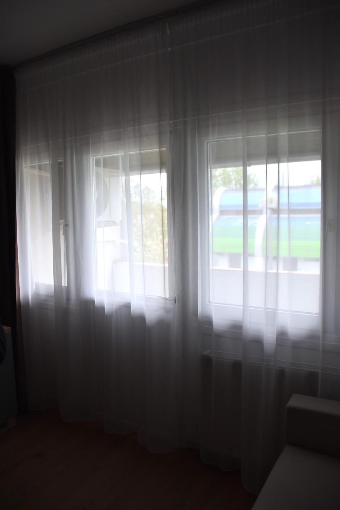 גיולה Hoforras Hotel מראה חיצוני תמונה
